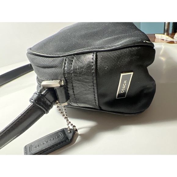 Coach vintage Black Crossbody Bag - Picture 5 of 12